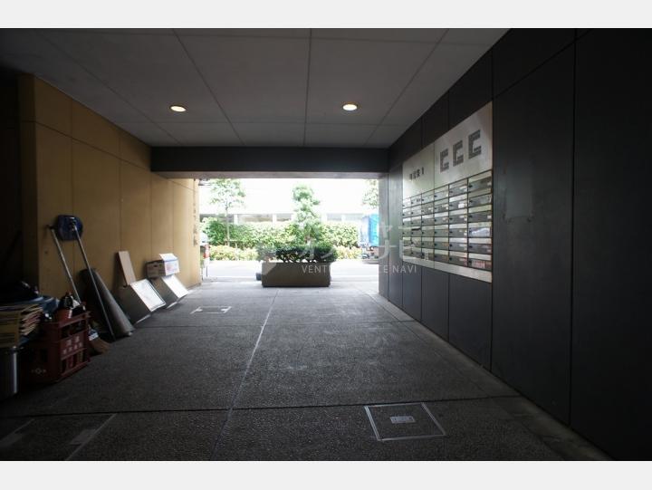 入口通路【静宏荘1号館】