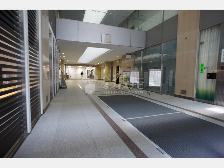共用部通路【新国際ビル】