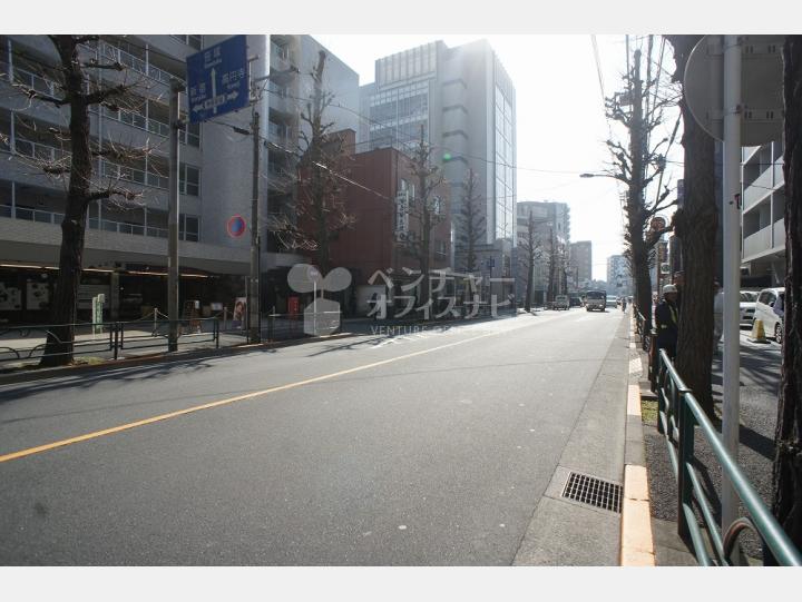 前面道路【ナビウス中野】
