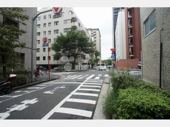 周辺道路　【麹町保坂ビル】