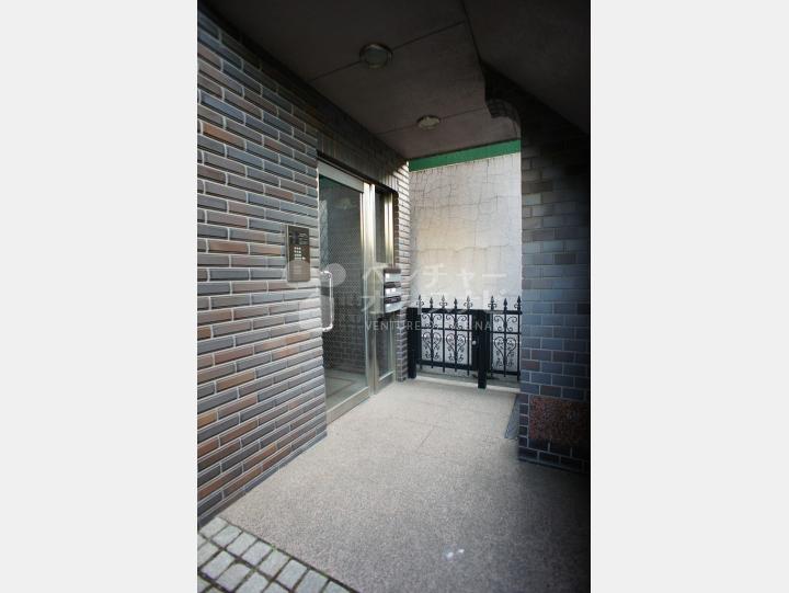 エントランス　【サンフォンテーヌ渋谷】