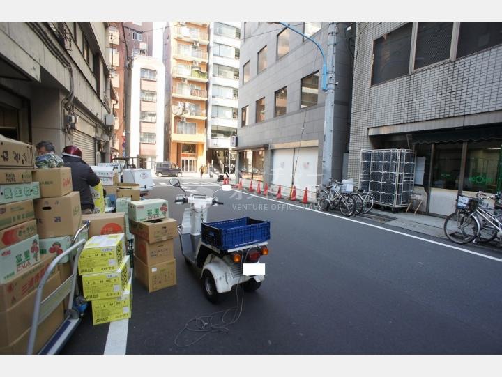 前面道路【伊藤ビル】