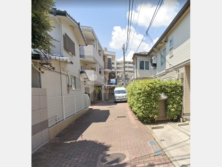 【前面道路】ドルフ碑文谷II