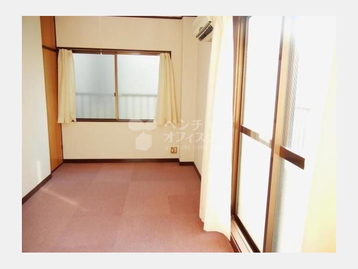室内　【ニシキコーポ】