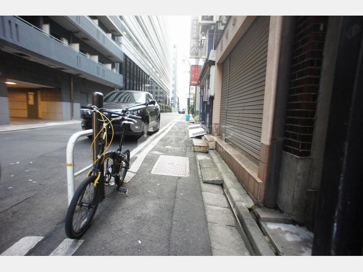 前面道路【タンペイ日本橋ビル】