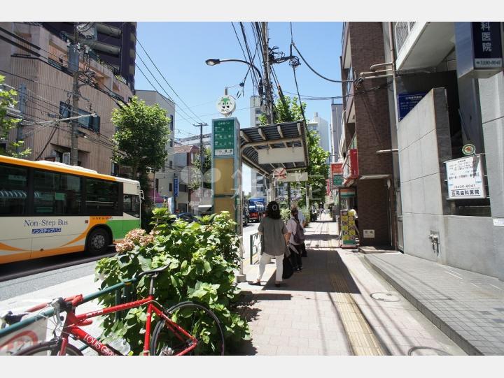 物件前の通り【ALTO BLDG】