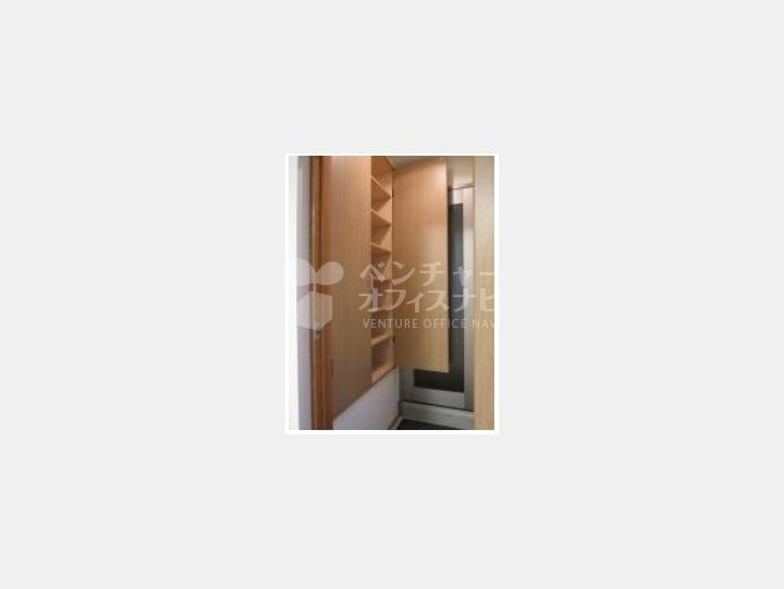 101号室 【Tid代々木上原】