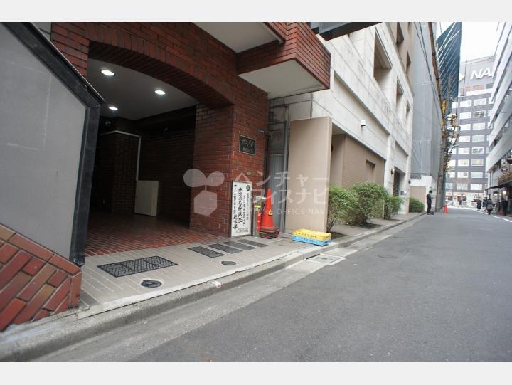 入口【サントル銀座四丁目ビル】