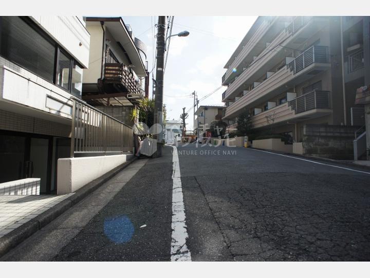 物件前通り【山崎ビル】