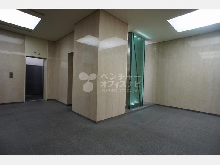 エントランス【祐真ビル新館】