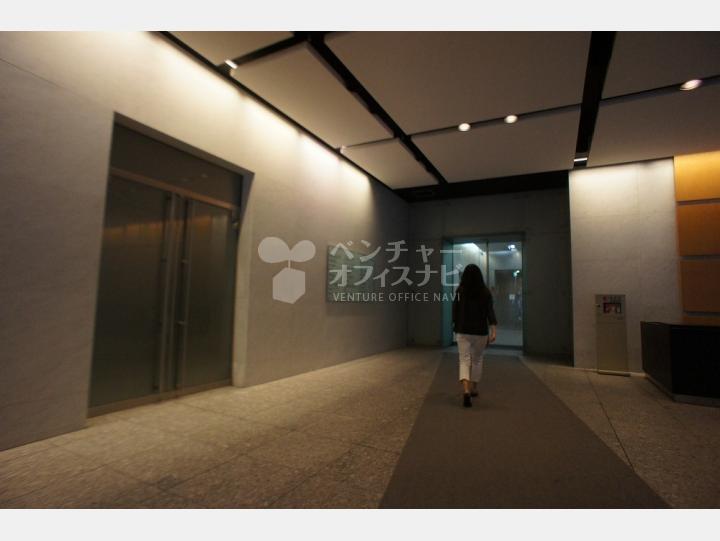 共用部通路【MFPR六本木麻布台ビル(旧アーク八木ヒルズ)】