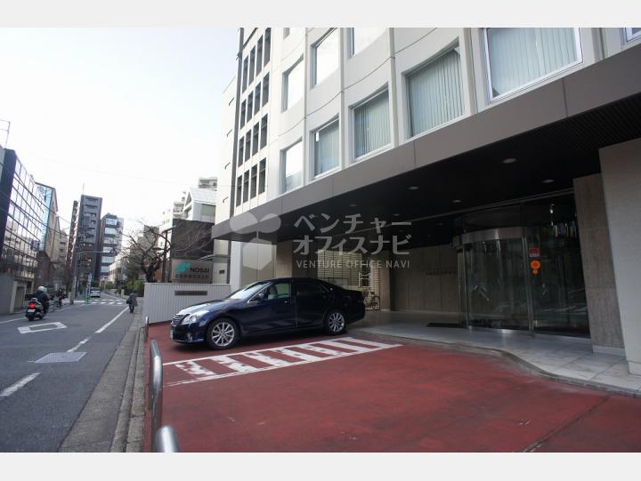 入口周辺【全国農業共済会館】