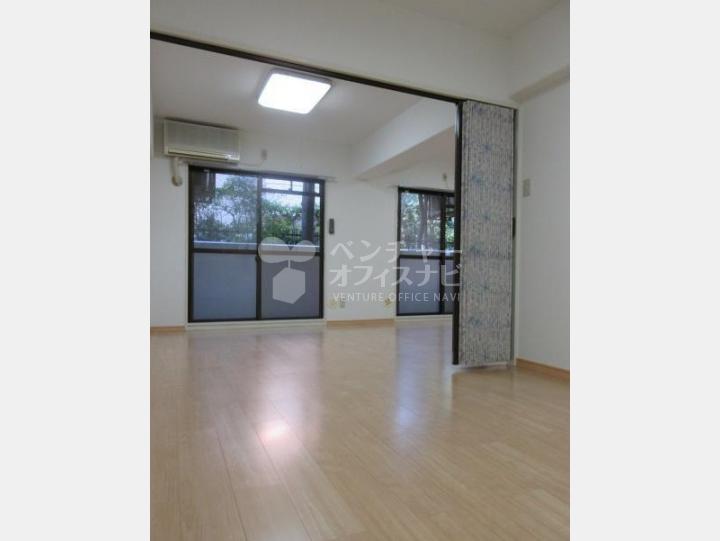 室内【目白コンコルド】