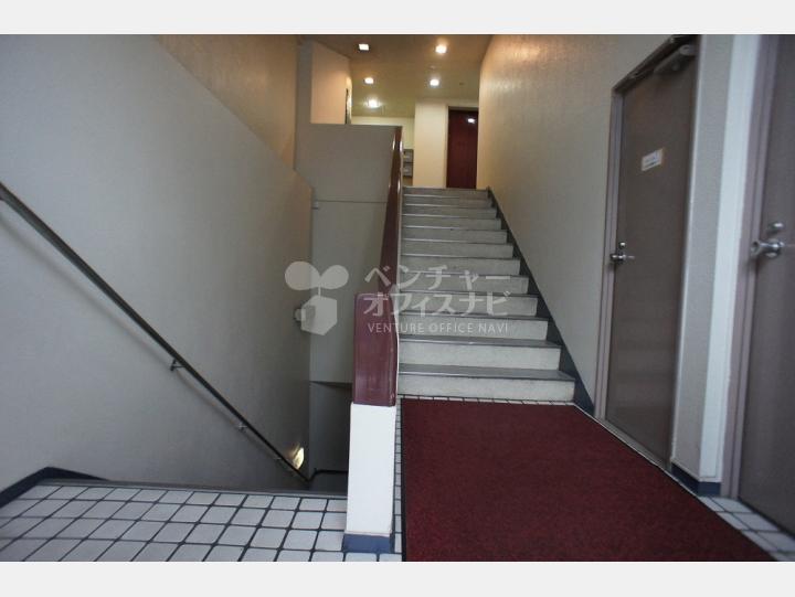 エントランス【紅萌ビル】