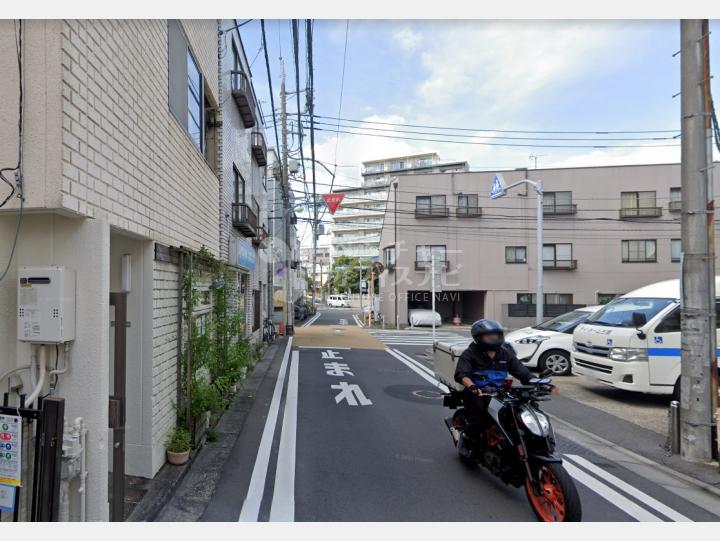【前面道路】タムラビル