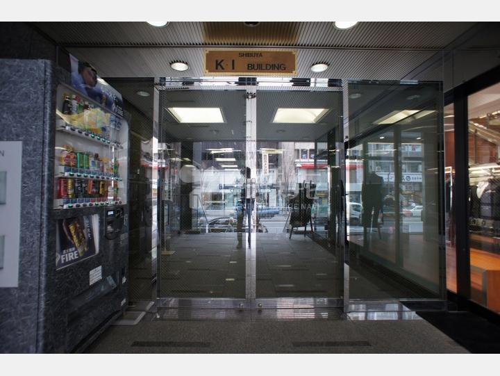 物件入口【渋谷K・Iビル】