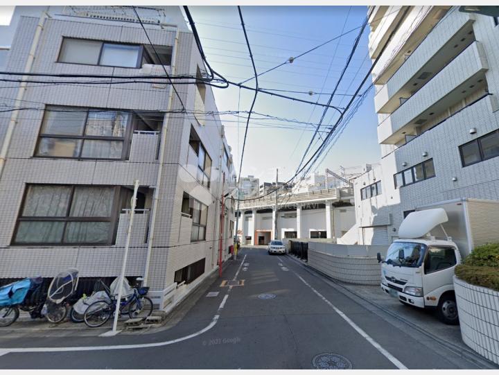 【前面道路】都立大コーポユーミン