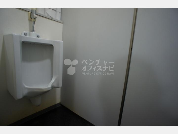 トイレ【いちご神保町ビル】