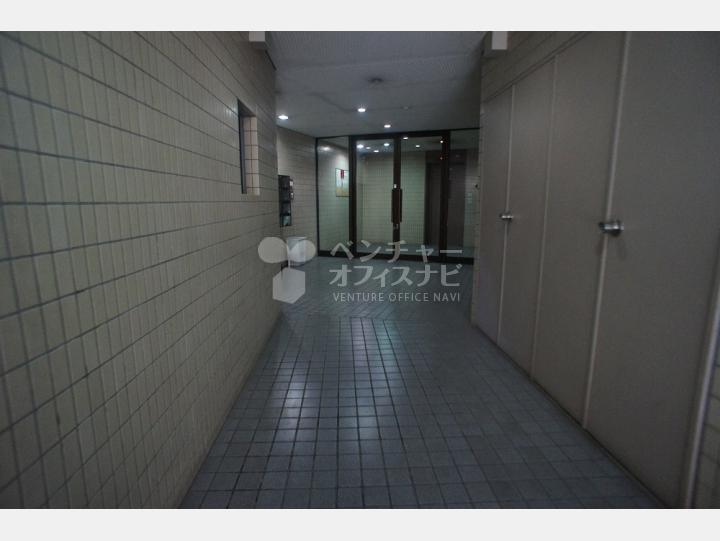 共用部通路【レジデンス初台】